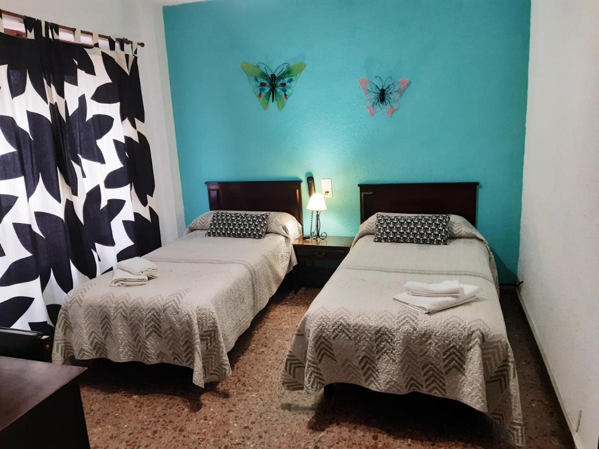 Hotel Azahar Oliva Bagian luar foto