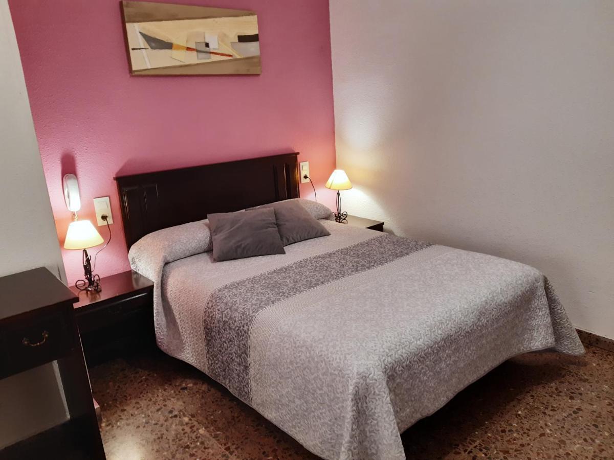Hotel Azahar Oliva Bagian luar foto