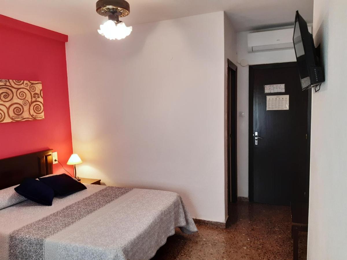Hotel Azahar Oliva Bagian luar foto