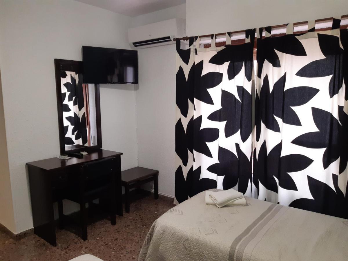 Hotel Azahar Oliva Bagian luar foto