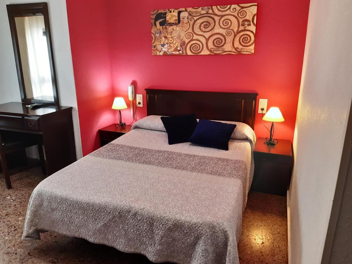 Hotel Azahar Oliva Bagian luar foto