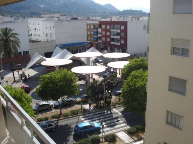 Hotel Azahar Oliva Bagian luar foto