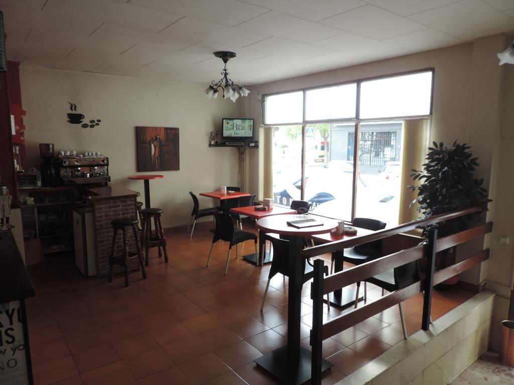 Hotel Azahar Oliva Bagian luar foto